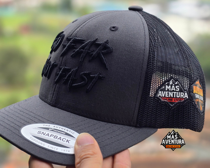 Gorra Go Far Not Fast